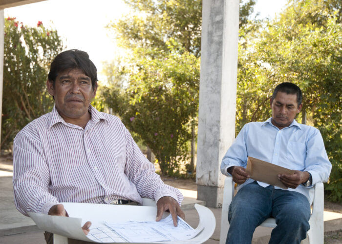 Pastors Oscar Villalba (left)