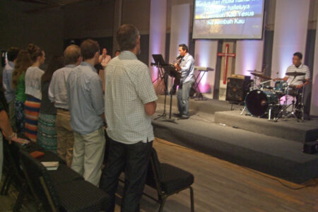 The service and learning team worshiped at Maranatha Christian Fellowship in Northridge
