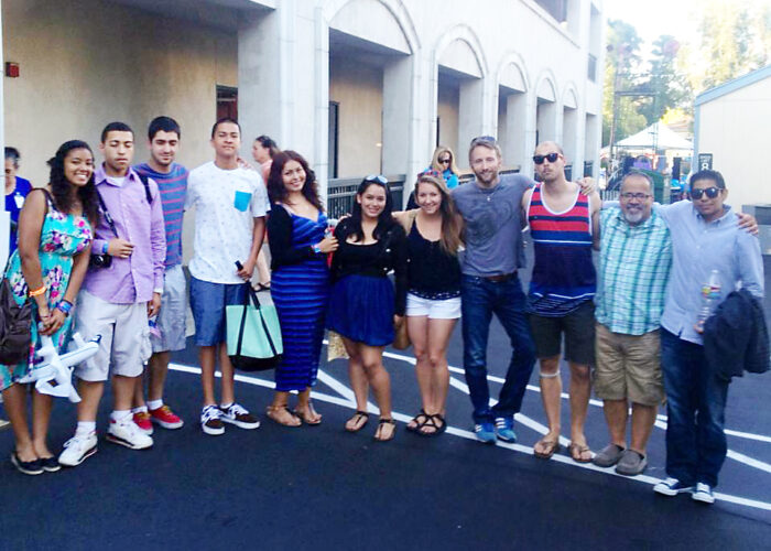 From left to right: Yecenia