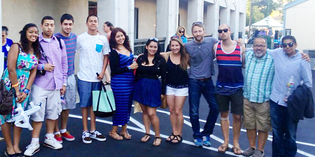 From left to right: Yecenia