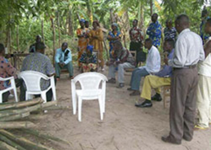 Conference leaders and Mennonites in Kikwit.