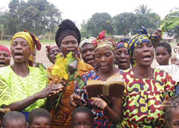 Congolese women singing in their own styles