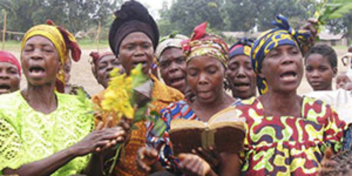 Congolese women singing in their own styles