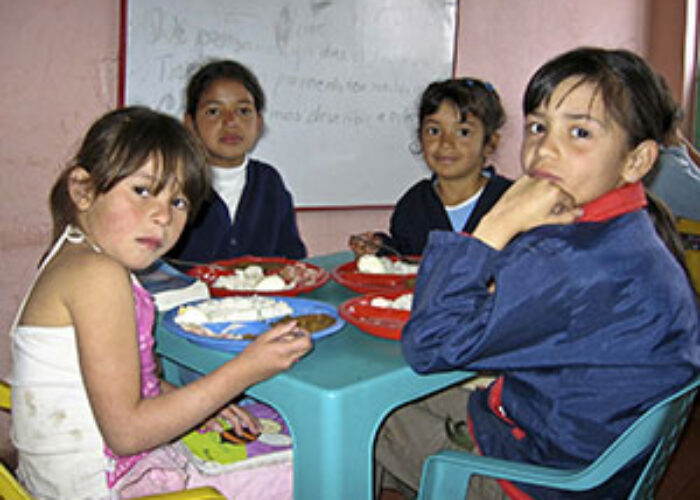 Esperanza Ortiz and Amparo Rodrguez at Los Pinos Comedor in Bogota