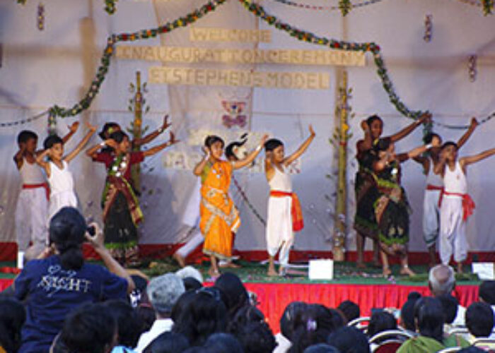 Lubna Khatri and Asutosh Agrawal during a