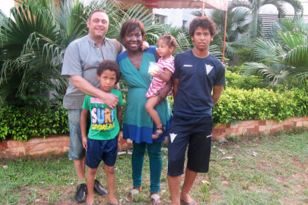 Francisco (Paco) Castillo and Annette Zingbé and their children – Ariel