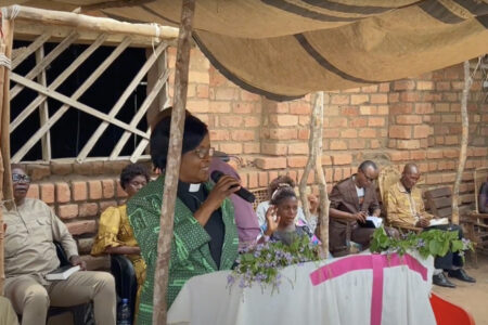​Bercie Mundedi preaches in Lunyeka