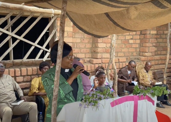 ​Bercie Mundedi preaches in Lunyeka
