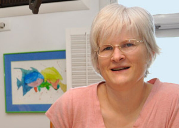 Download high-resolution image of Kirsten