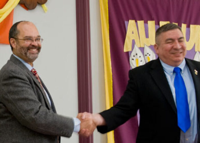 Stanley Green signs agreement