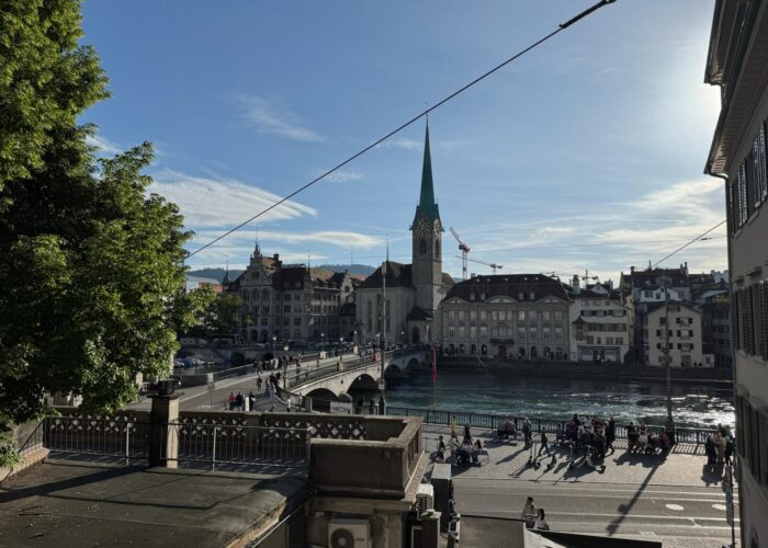 Photo grossmunster limmat
