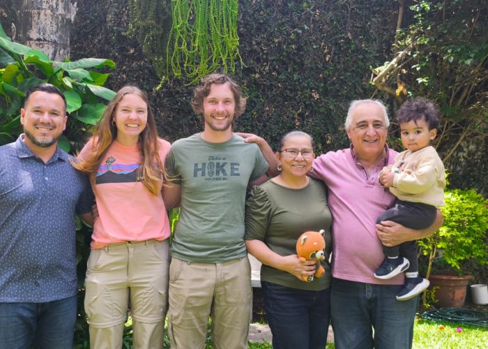 Regional Director for Latin America Juan Sebastian Pacheco Lozano meets with the Rudeens and their first host family in Guatemala. From left: Lozano, Stephany and Seth Rudeen, Herbert Mancilla, Mirna Torres de Mancilla, José Peña.