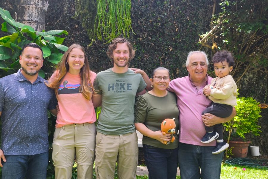 Regional Director for Latin America Juan Sebastian Pacheco Lozano meets with the Rudeens and their first host family in Guatemala. From left: Lozano, Stephany and Seth Rudeen, Herbert Mancilla, Mirna Torres de Mancilla, José Peña.