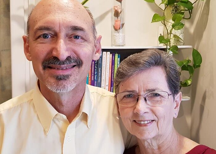 ​Hildi and C. Paul Amstutz serve in Asunción, Paraguay.