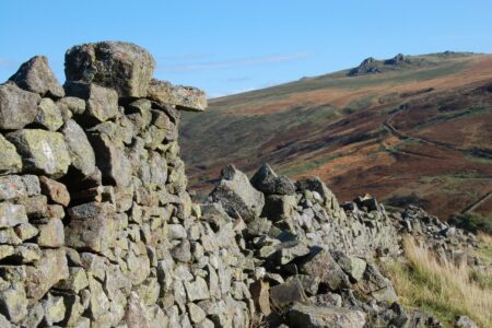 dry-stone-wall-1349720