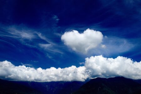 Heart-shaped cloud