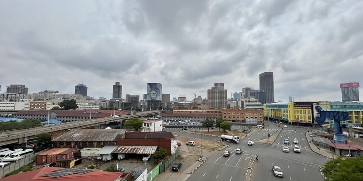 Travelling through Hillbrow. Photo by Seth Meyers.