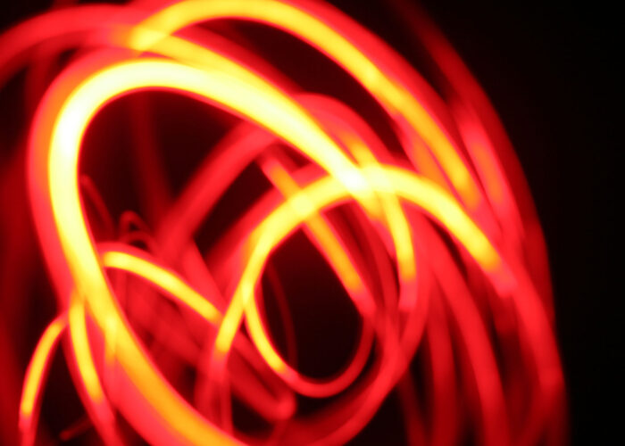 laser-light-experiment-1056119