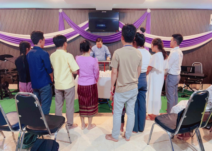 ?Jonah Yang (middle) leads a Compassionate Care seminar for couples in Southeast Asia. Photo by Memee Yang.