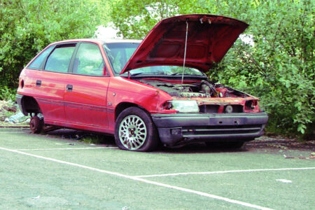 wrecked-car-1498187